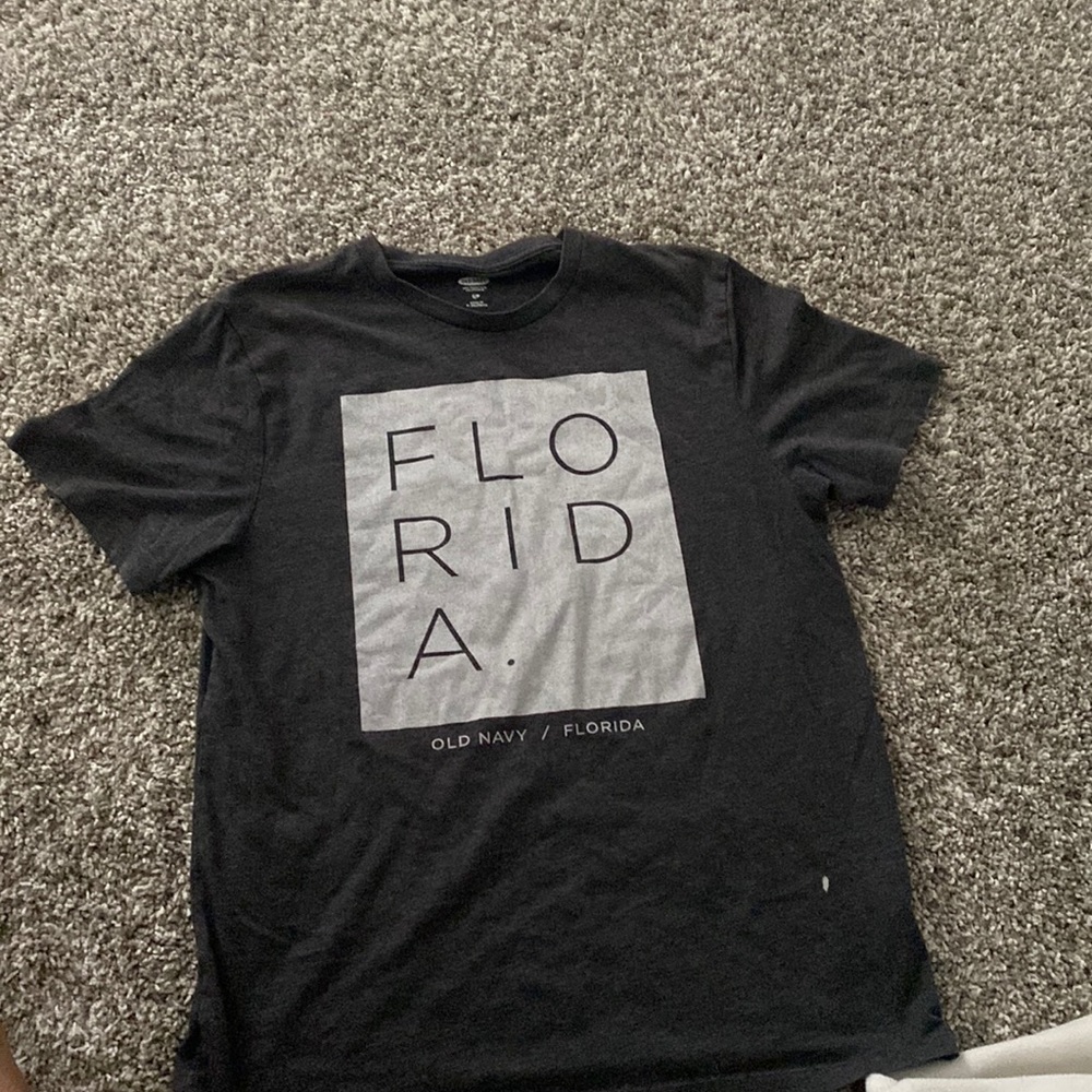 Simple Grey T-Shirt